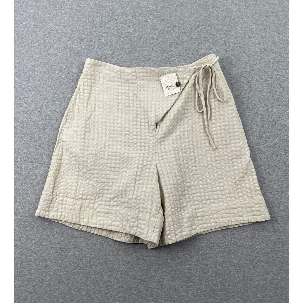NWT Free People free-est Pucker Check Wrap Around Shorts XS Oatmeal Cream